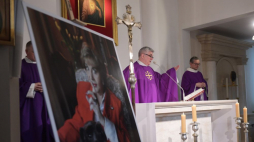 Uroczystości pogrzebowe aktorki Zofii Czerwińskiej w kościele Środowisk Twórczych w Warszawie. Fot. PAP/M. Obara
