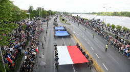 Defilada „Silni w sojuszach” w Warszawie. Fot. PAP/R. Pietruszka