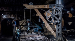 Zabrze, 19.06.2017. Testowe zwiedzanie Sztolni Królowa Luiza w Zabrzu. Fot. PAP/A. Grygiel