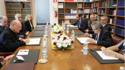 Podpisanie listu intencyjnego o współpracy między polskim Ministerstwem Kultury i Dziedzictwa Narodowego a Papieską Radą Kultury. Źródło: MKiDN 