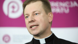 Ks. Paweł Rytel-Andrianik. Fot. PAP/L. Szymański