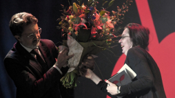 Kraków, 09.06.2019. Poetka Marta Podgórnik odbiera nagrodę im. W. Szymborskiej. Fot. J. Bednarczyk 