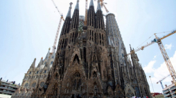 Sagrada Familia. Fot. PAP/EPA