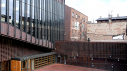 Katowice, 09.10.2017. Nowy budynek Wydziału Radia i Telewizji Uniwersytetu Śląskiego w Katowicach. Fot. PAP/A. Grygiel