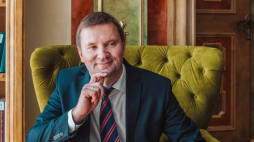Prof. Marek Kuźniak, dyrektor Instytutu Filologii Angielskiej UWr. Źródło: UWr/fot. M. Marcula