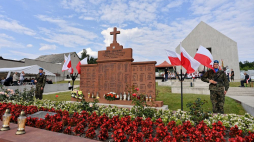 Uroczyste obchody Dnia Walki i Męczeństwa Wsi Polskiej oraz 76. rocznicy pacyfikacji Michniowa w Mauzoleum Martyrologii Wsi Polskich. Fot. PAP/P. Polak