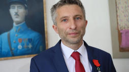 Piotr Tomala odznaczony Legią Honorową. Fot. PAP/L. Szymański