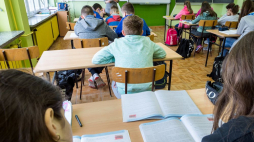 Lekcja w szkole. Fot. PAP/T. Żmijewski