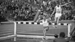 Zdzisław Krzyszkowiak (C). Warszawa, 1961 r. Fot. PAP/CAF/S. Czarnogórski