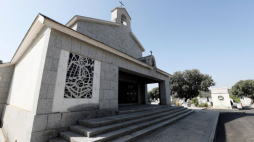 Grobowiec rodziny Franco na cmentarzu Mingorrubio w podmadryckim Pardo. Fot. PAP/EPA