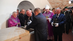 Uroczystość upamiętnienia w Panteonie Narodowym w podziemiach kościoła świętych Piotra i Pawła w Krakowie polskich matematyków i kryptologów: Mariana Rejewskiego, Jerzego Różyckiego i Henryka Zygalskiego. Fot. PAP/J. Bednarczyk