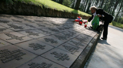 Miednoje, Rosja, 04.09.2008. Polski Cmentarz wojenny w Miednoje, gdzie spoczywa 6361 policjantów i żołnierzy, jeńców obozu NKWD w Ostaszkowie, zamordowanych w 1940 roku. Fot. PAP/P/Supernak