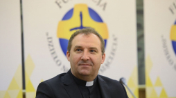 Ks. Dariusz Kowalczyk. Fot. PAP/S. Leszczyński
