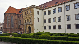 Zamek Piastów Śląskich w Brzegu. 2005 r. Fot. PAP/J. Ochoński 