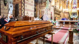 Uroczystości pogrzebowe bp. Bronisława Dembowskiego w bazylice katedralnej Wniebowzięcia Najświętszej Maryi Panny we Włocławku. Fot. PAP/T. Żmijewski