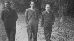 Od lewej: Henryk Zygalski, Jerzy Różycki i Marian Rejewski. Poznań, lata 30. XX w. Fot. PAP/Reprodukcja