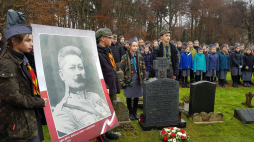 Uroczystość odsłonięcia nagrobka generała Mikołaja Osikowskiego w Kirkcaldy. Fot. Konsulat Generalny RP w Edynburgu