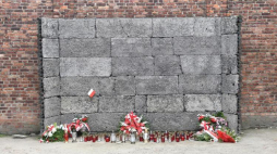Ściana Straceń. Fot. PAP/J. Bednarczyk