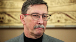 Warszawa, 21.11.2019. Prof. Jan Żaryn podczas konferencji pt. „Dlaczego Prymas Tysiąclecia? Co zawdzięczamy kard. Stefanowi Wyszyńskiemu?”, otwierającej cykl debat "Myśląc z Wyszyńskim" w Domu Arcybiskupów w Warszawie. Fot. PAP/M. Marek