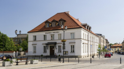 Białystok, Książnica Podlaska im. Łukasza Górnickiego. Fot. PAP/J. Ochoński