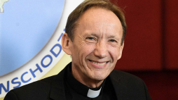 Ks. Leszek Kryża. Fot. PAP/R Pietruszka