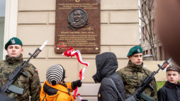 Bydgoszcz, 20.01.2020. Odsłonięcie tablicy Romana Dmowskiego na gmachu Kujawsko-Pomorskiego Centrum Edukacji Nauczycieli, 20 bm. W Bydgoszczy trwają uroczystości 100-lecia powrotu Bydgoszczy do Polski. Fot. PAP/T. Żmijewski
