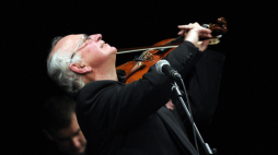 Warszawa 21.05.2010. Maestro Krzysztof Jakowicz. PAP/A. Rybczyński
