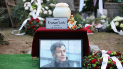 Pogrzeb Krzysztofa Leskiego na Powązkach Wojskowych w Warszawie. Fot. PAP/L. Szymański