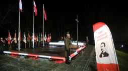 Warszawa, 22.01.2020. Warszawskie obchody 157. rocznicy wybuchu Powstania Styczniowego, przy Krzyżu Traugutta. Fot. PAP/W. Olkuśnik