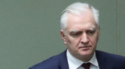 Warszawa, 26.03.2020. Wicepremier, minister nauki i szkolnictwa wyższego Jarosław Gowin. Fot. PAP/L. Szymański