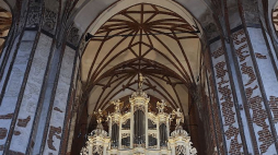 Organy boczne, które powracają na swoje dawne miejsce po 75 latach, oficjalnie zaprezentowano w kościele św. Jana. Gdańsk, 06.03.2020. Fot. PAP/A. Warżawa