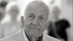 Warszawa, 21.05.2017.  Jerzy Główczewski podczas 8. Warszawskich Targów Książki.  PAP/M. Obara