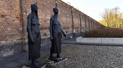 Teren byłego niemieckiego obozu koncentracyjnego Ravensbrück. 2018 r. Fot. PAP/M. Bielecki