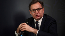 Kraków, 18.05.2020. Prezes IPN Jarosław Szarek podczas konferencji prasowej, 18 bm. w Krakowie, z okazji 100. rocznicy urodzin Jana Pawła II. Fot. PAP/Ł. Gągulski