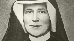 Kraków 05.05.2016. Św. Siostra Faustyna Kowalska ze Zgromadzenia Matki Bożej Miłosierdzia.  PAP/J. Ochoński