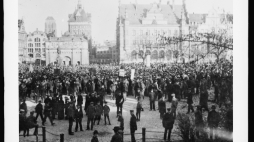 Gdańsk, czerwiec 1920 r. Zdemobilizowani żołnierze armii gen. Hallera (Amerykanie polskiego pochodzenia) oczekujący na transport do USA. Źródło: Library of Congress 