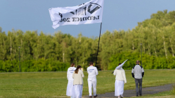 Koronawirus w Polsce: XXIV Spotkanie Młodych na Polach Lednickich odbywa się głównie w formule online. Lednica, 06.06.2020. Fot. PAP/J. Kaczmarczyk