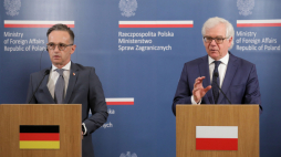 Warszawa, 16.06.2020. Minister spraw zagranicznych RP Jacek Czaputowicz (P) i minister spraw zagranicznych Niemiec Heiko Maas (L) podczas konferencji prasowej po spotkaniu w Ministerstwie Spraw Zagranicznych. Fot. PAP/P. Supernak