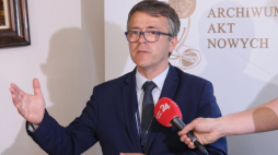 Mariusz Olczak, wicedyrektor AAN. Fot. PAP/P. Supernak
