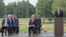 Stębark, 15.07.2020. Prezydent RP Andrzej Duda, minister spraw zagranicznych Jacek Czaputowicz, minister rolnictwa i rozwoju wsi Jan Krzysztof Ardanowski i premier RP Mateusz Morawiecki podczas obchodów 610. rocznicy Bitwy pod Grunwaldem w Stębarku.  PAP/Tomasz Waszczuk