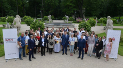 Warszawa, 21.07.2020. Stypendyści podczas gali wręczenia dyplomów stypendystom programu Ministra Kultury i Dziedzictwa Narodowego Gaude Polonia w Warszawie. Program jest przeznaczony dla młodych artystów, twórców z krajów Europy Środkowo-Wschodniej. Fot. PAP/M. Obara