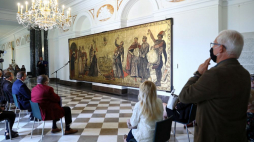 Otwarcie wystawy „Szablą i krzyżem. Pokaz obrazu Jana Henryka Rosena w Stulecie Cudu nad Wisłą 1920” w Bibliotece Królewskiej Zamku Królewskiego w Warszawie. Fot. PAP/R. Guz