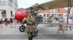 Spacer historyczny i wystawa sprzętu z okresu wojny polsko-bolszewickiej w Białymstoku. 23.08.2020. Fot. PAP/A. Reszko