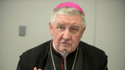 Bp Romuald Kamiński. Fot. PAP/M. Obara