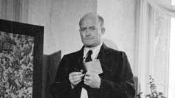 Szef PSL Stanisław Mikołajczyk podczas referendum ludowego. 30.06.1946. Fot. PAP/Archiwum