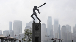 Pomnik Katyński w Jersey City. Fot. PAP/R. Pietruszka