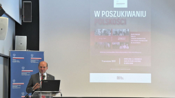 Wiceminister spraw zagranicznych Szymon Szynkowski vel Sęk podczas konferencji „W poszukiwaniu polskości. Karta Polaka, Polacy i polskie dziedzictwo kulturowo-historyczne na Wschodzie”. Fot. PAP/R. Pietruszka