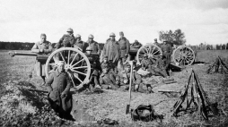Okolice Stołpców (Nowogródczyzna), październik 1920 r. Odpoczynek po bitwie niemeńskiej. Źródło: Centralne Archiwum Wojskowe WBH