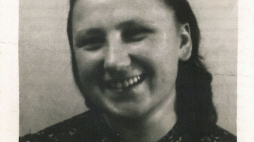 Fotografia Danuty Siedzikówny „Inki” z lipca 1946 roku. Źródło: profil IPN w serwisie Twitter