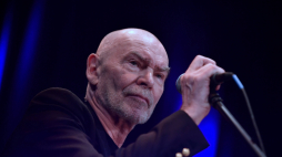 Warszawa, 22.02.2020. Wojciech Waglewski z zespołem na koncercie w Muzycznym Studiu im. Agnieszki Osieckiej. Fot. PAP/M. Obara